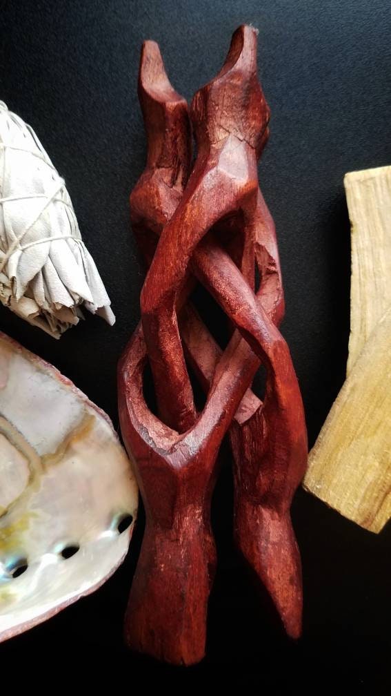 Rue Smudge Wand Smoke Cleanse Ritual House Smudging Cleanse Sage Stick Natural Incense Smudging Dried Herb Bundle Altar Tool
