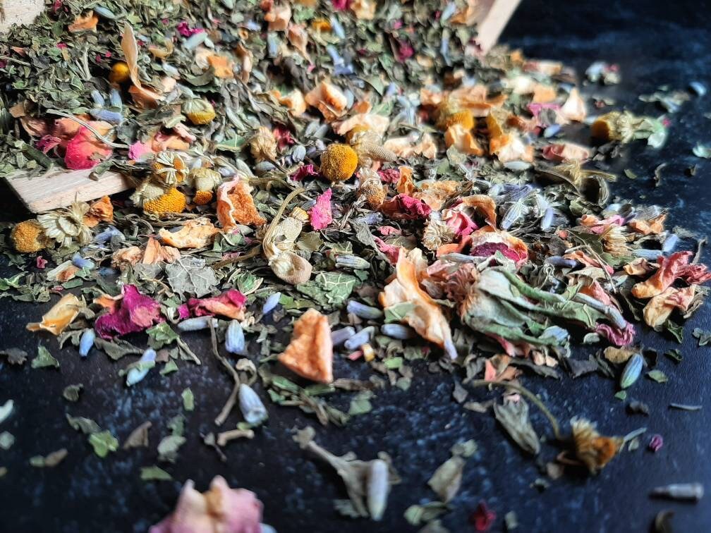 Appetite Suppressant Tea Herbal Blend Loose Leaf, handcrafted artisan wildcrafted organic loose leaf gourmet herbal tea, all natural support