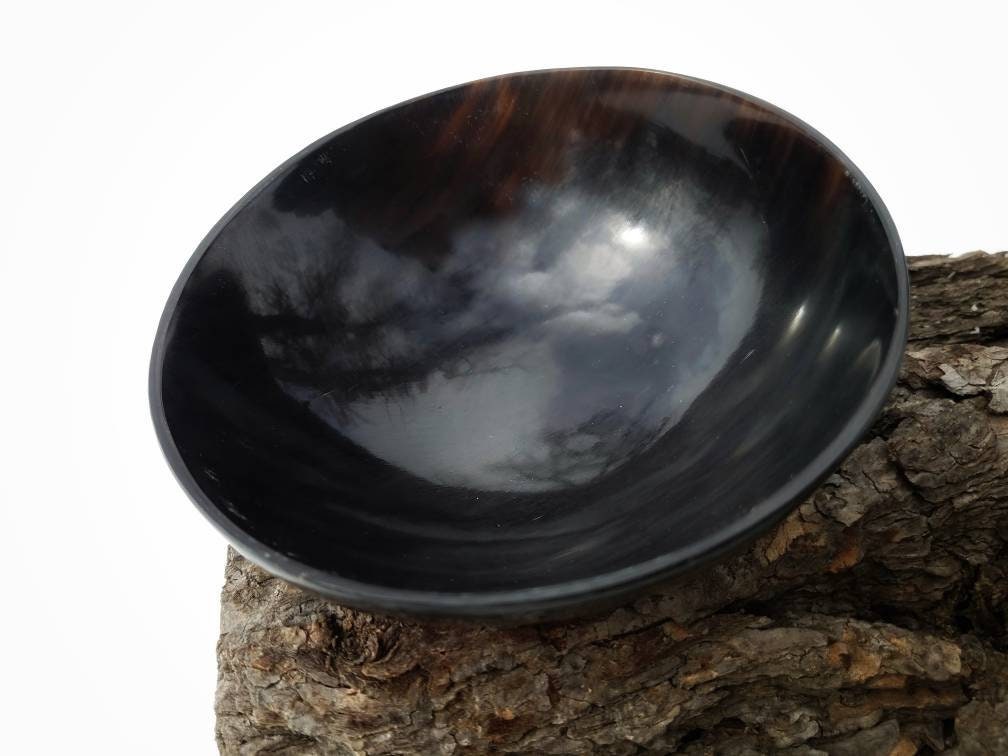 Buffalo Horn Scrying Bowl, Large Hand Carved Polished Buffalo Horn Offering Dish Southwest Decor, Jewelry Trinket Dish, Divination Tool Seer