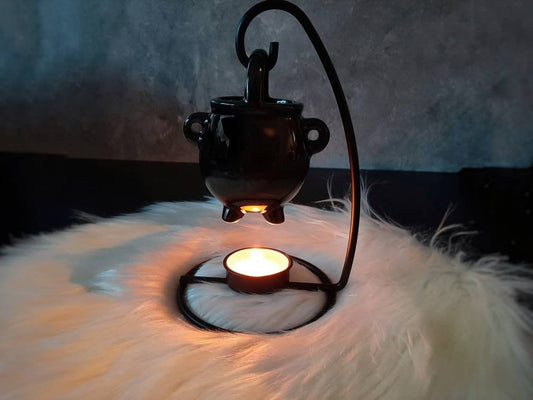 Hanging Cauldron Oil Burner with Stand – Ceramic Wax Melt Warmer & Tea Light Diffuser for Wiccan Altar, Spellwork, and Kitchen Witch Decor