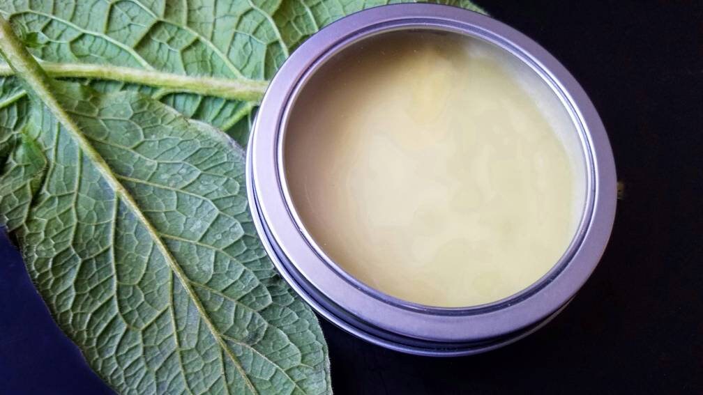 Simply Comfrey Salve, Organic Herbal Balm for Dry Skin, Unscented Botanical Natural Skin Moisturizer for Overworked Areas
