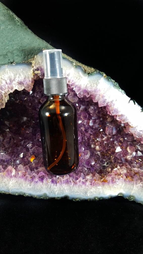 Aura Cleansing Intention Spray Glass Bottle, Aura detox crystal infused moon water spray, aromatherapy crystal imbued lunar water room scent