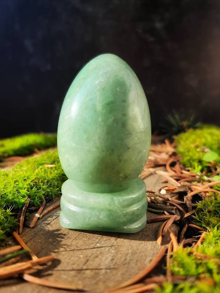 Crystal Easter Egg Palm Stone with Stand, Ostara natural stone fertility spell crystals, Egg hunt basket fillers, Eostre goddess altar decor