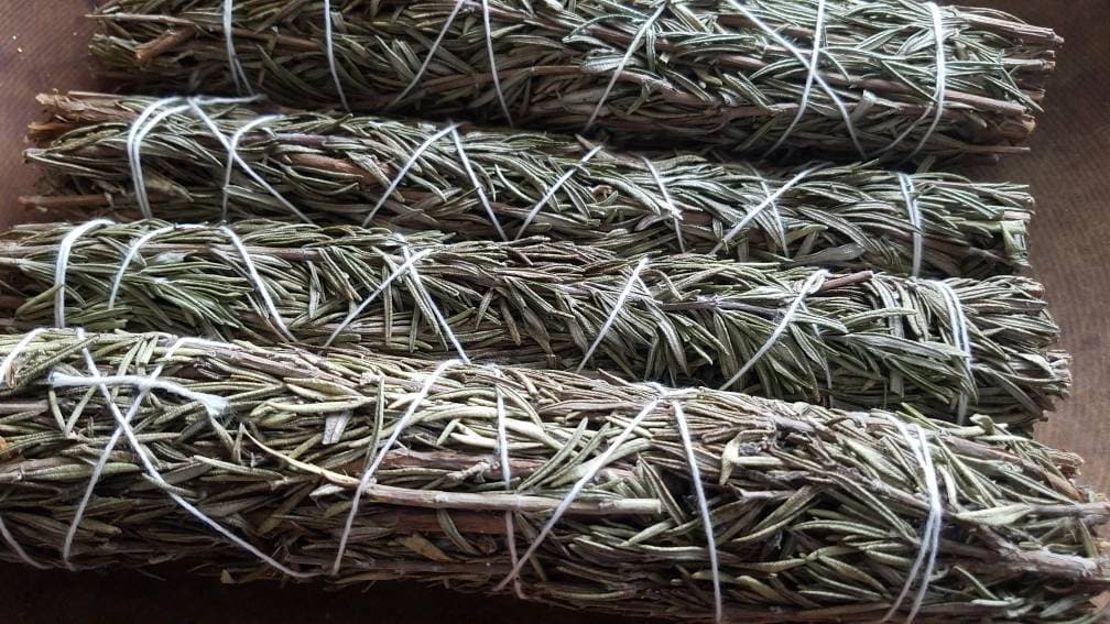 ROSEMARY Smudge Wand Smoke Cleansing Ritual House Smudging Sage Sticks Natural Incense Smudging Dried Herb Bundle Altar Tools Offerings