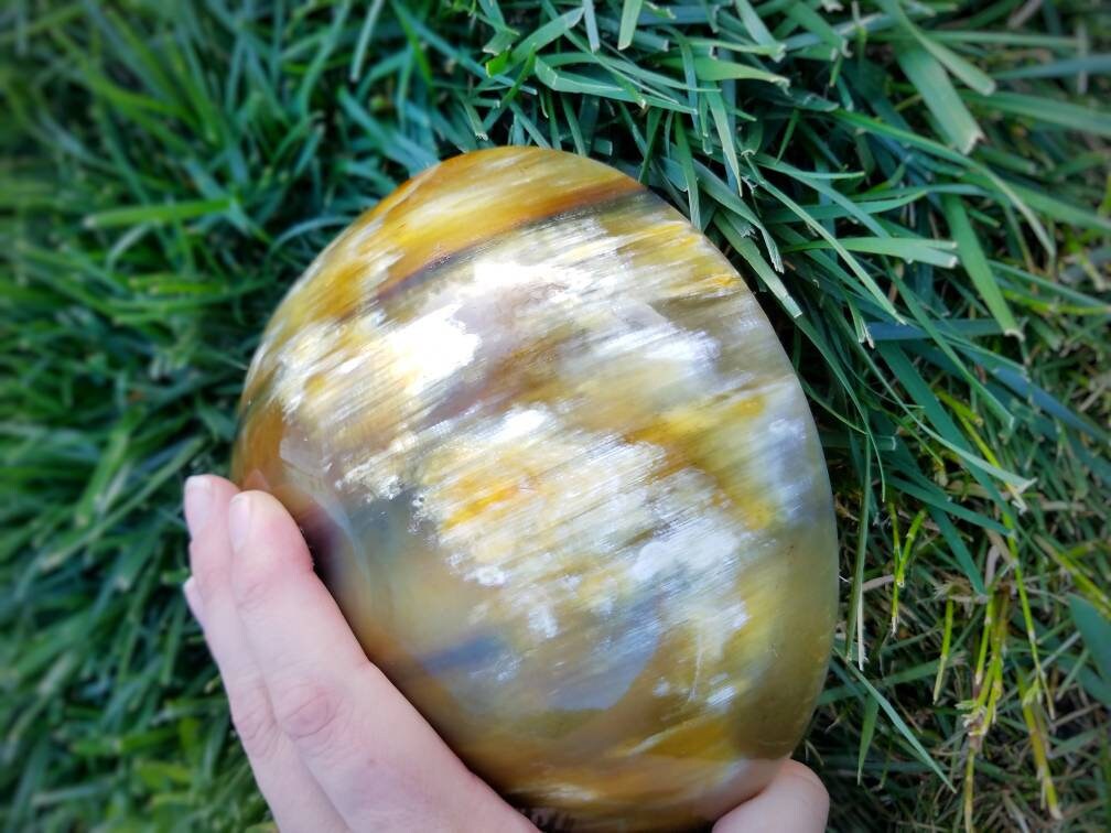 Buffalo Horn Scrying Bowl, Large Hand Carved Polished Buffalo Horn Offering Dish Southwest Decor, Jewelry Trinket Dish, Divination Tool Seer
