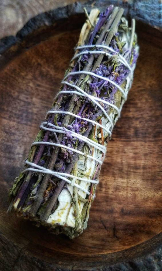 Lavender Yerba Santa Blue Sage Smudge Wands Smoke Cleansing Ritual House Smudging Sage Sticks Natural Incense Dried Herb Bundles Altar Tools