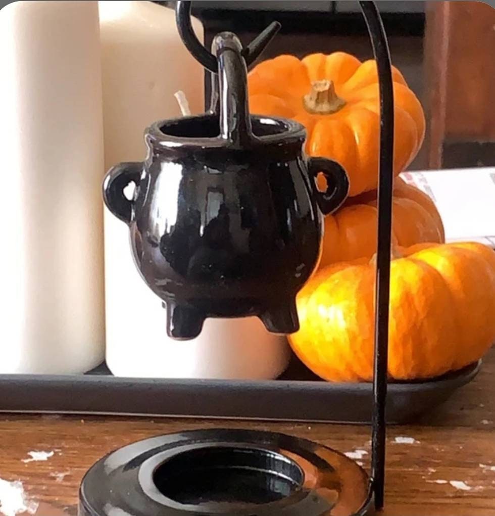 Hanging Cauldron Oil Burner with Stand – Ceramic Wax Melt Warmer & Tea Light Diffuser for Wiccan Altar, Spellwork, and Kitchen Witch Decor