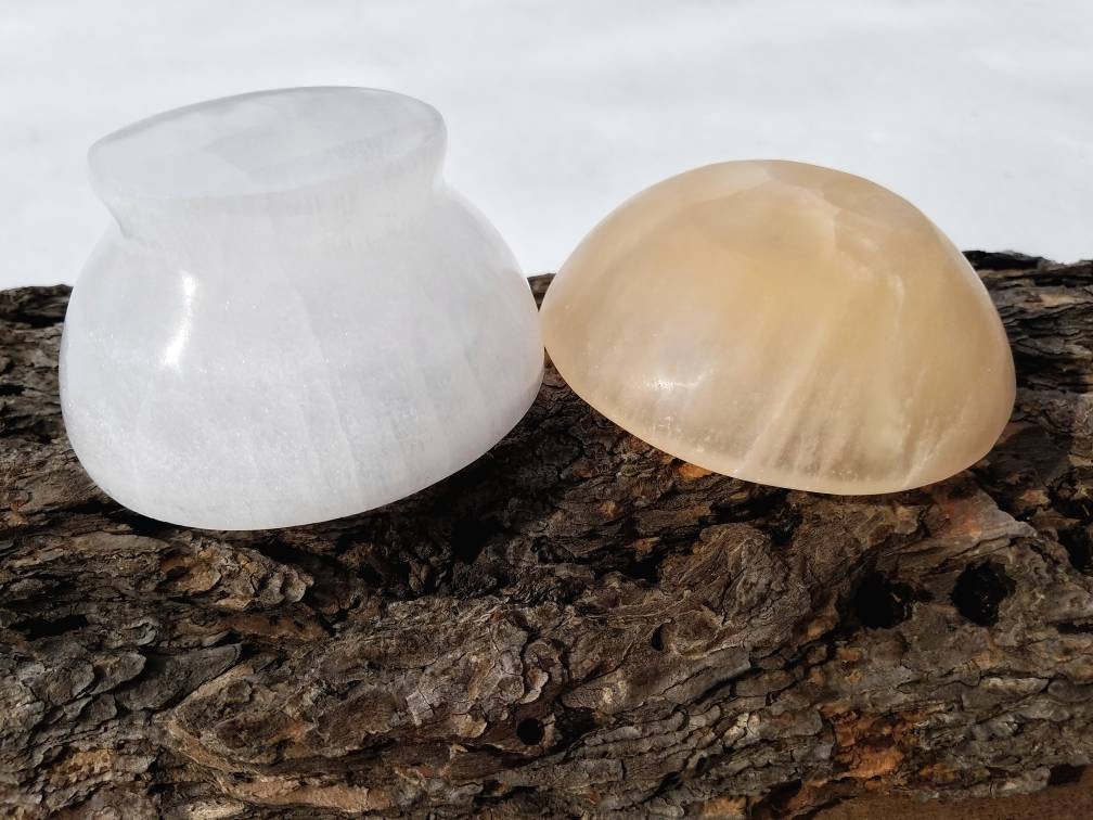 Selenite Offering Bowl, Carved Genuine Crystal Altar Tools, Natural Hand Carved Gemstone Satin Spar Bowl, Jewelry Trinket Dish