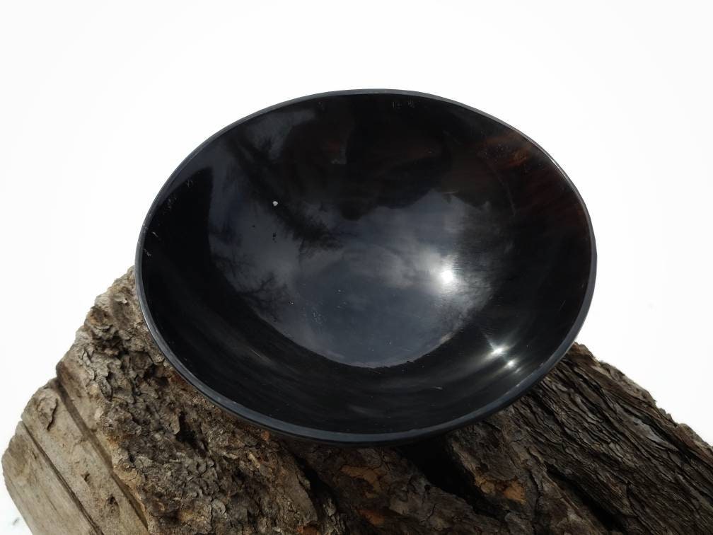Buffalo Horn Scrying Bowl, Large Hand Carved Polished Buffalo Horn Offering Dish Southwest Decor, Jewelry Trinket Dish, Divination Tool Seer