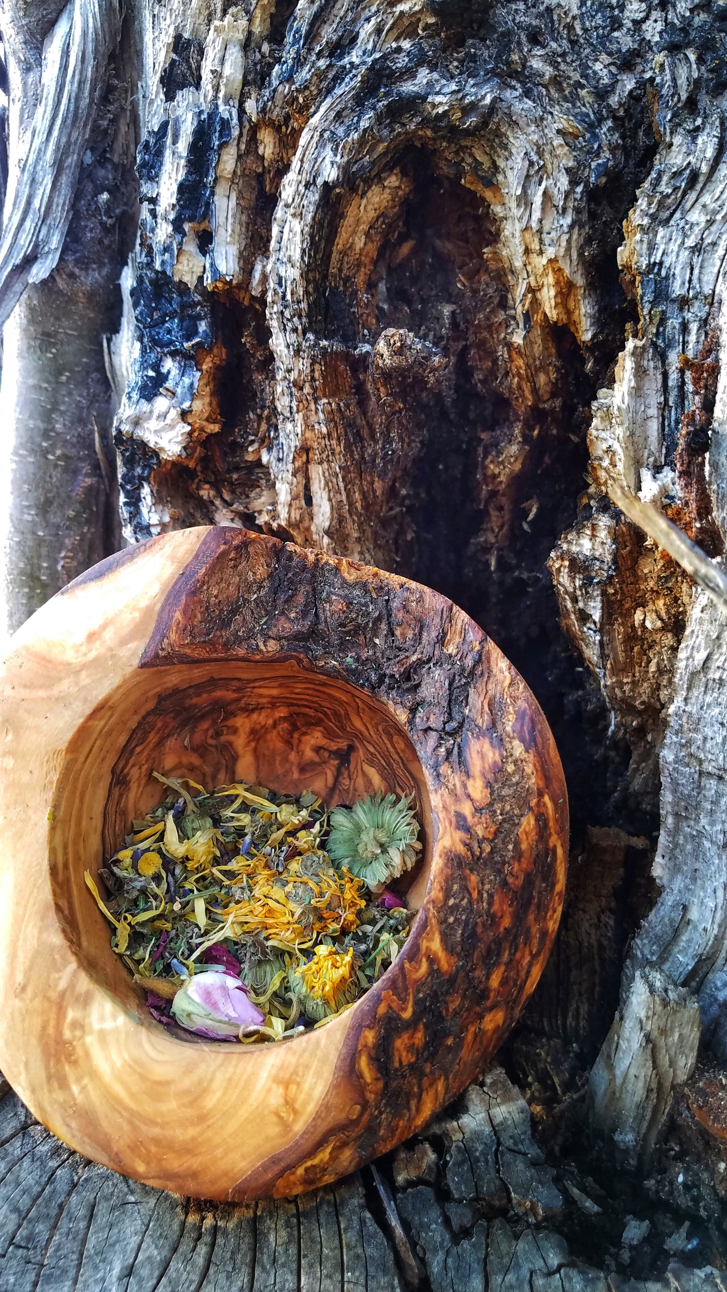 Postpartum Herbal Sitz Bath Organic Soothing Blend for Peri Support, Childbirth Recovery, & Natural Relief for New Moms Gift Box Set